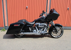 FLTRX Road glide
