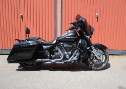 FLHXSE CVO Street Glide