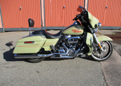 FLHX Street Glide